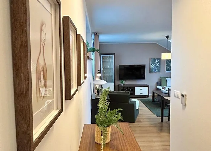 Апартаменты Cozy For Couples, Friends & Families *