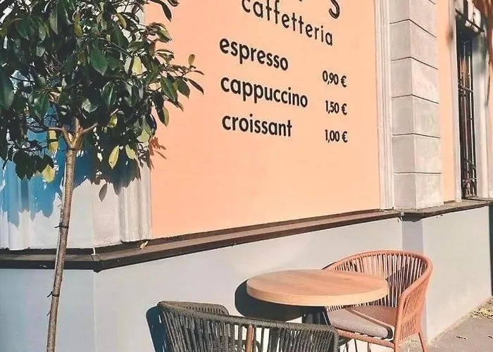 Cozy For Couples, Friends & Families *